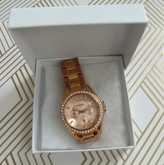 Fossil Riley Multifunction Rose Gold Tone Stainless Steel Watch - Picture 7 of 16